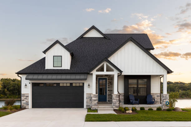 Best Roof Moss and Algae Removal  in Jacksonville, AL